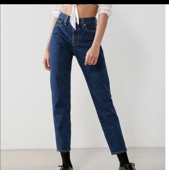 LEVI'S Wedgie Icon Fit Jeans-26 - Picture 1 of 16